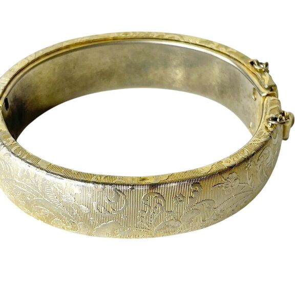 Vintage Avon Bracelet Chunky Golden Cuff Etched Tooled Safety Chain 70s 80s Glam - Picture 1 of 16